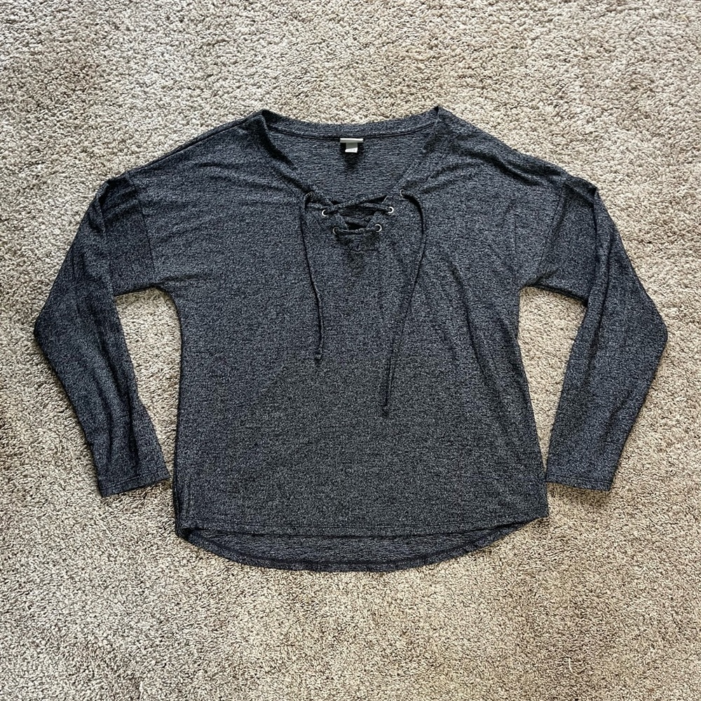 Gray Lace-Up Top – a.n.d